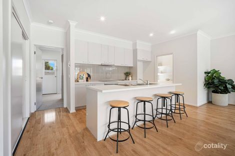 Property photo of 27 Lucia Crescent Mount Clear VIC 3350