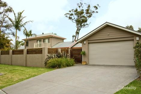 Property photo of 15 Woodstork Close Tumbi Umbi NSW 2261