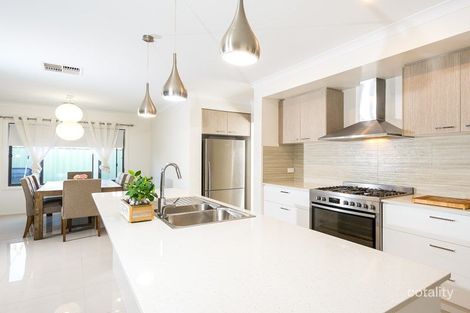 Property photo of 3 Egret Drive Kialla VIC 3631