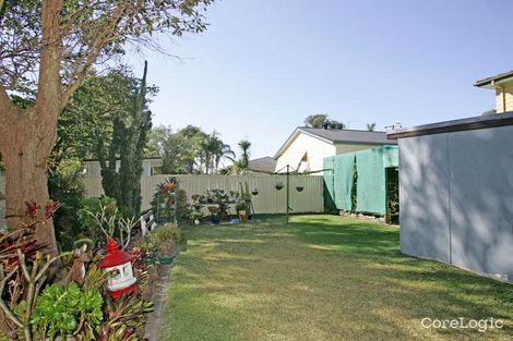 Property photo of 42 Yimbala Street Killarney Vale NSW 2261