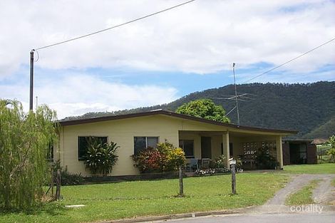 25 Hawkins St, Gordonvale, QLD 4865