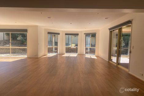 Property photo of 11 Kangaroo Terrace South Morang VIC 3752