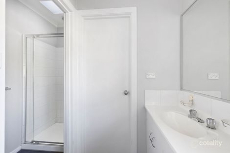 Property photo of 1/16 Stafford Street Herne Hill VIC 3218