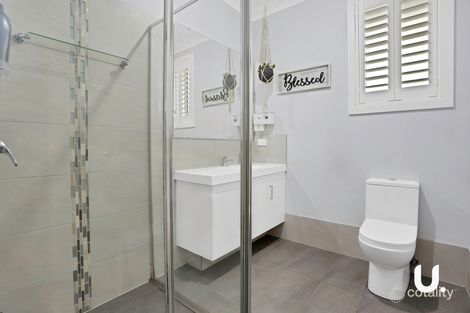 Property photo of 35 Shale Hill Drive Glenmore Park NSW 2745