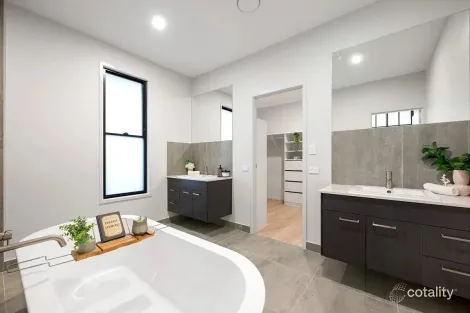 Property photo of 37 Paperbark Street Bridgeman Downs QLD 4035