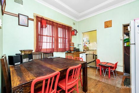 Property photo of 10 Averill Street Rhodes NSW 2138