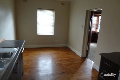 Property photo of 2/106 Rocket Street Bathurst NSW 2795