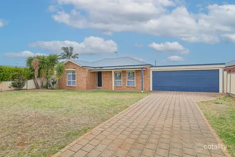Property photo of 79 Summer Drive Buronga NSW 2739