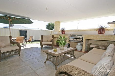 Property photo of 22 Walpole Way Gosnells WA 6110