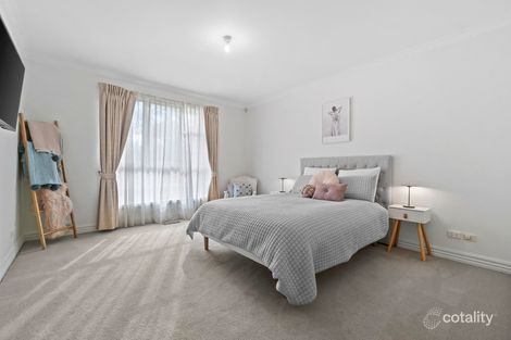 Property photo of 443 Dandelion Drive Rowville VIC 3178