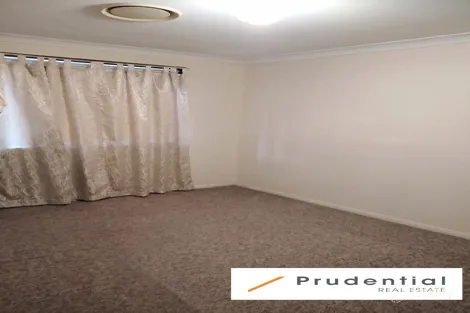 Property photo of 3/77 Parliament Road Macquarie Fields NSW 2564
