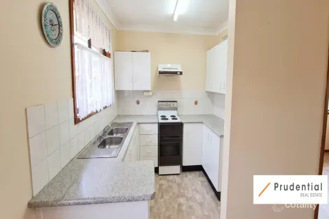 Property photo of 3/77 Parliament Road Macquarie Fields NSW 2564