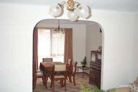 Property photo of 16 Buckingham Drive Rowville VIC 3178