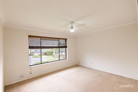 Property photo of 10 Waikiki Close Killarney Vale NSW 2261