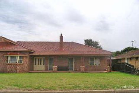 13 Knox St, St Marys, NSW 2760