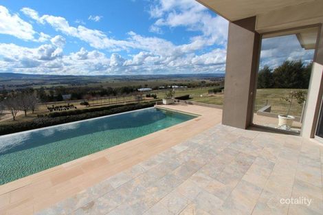 Property photo of 40 Arabella Place Robin Hill NSW 2795