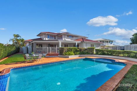 Property photo of 11 Halleys Crescent Bridgeman Downs QLD 4035