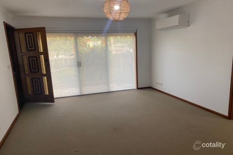 Property photo of 1/124 Hoffmans Road Essendon VIC 3040