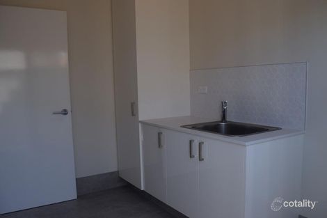 7 Kurda Rd, Westminster, WA 6061