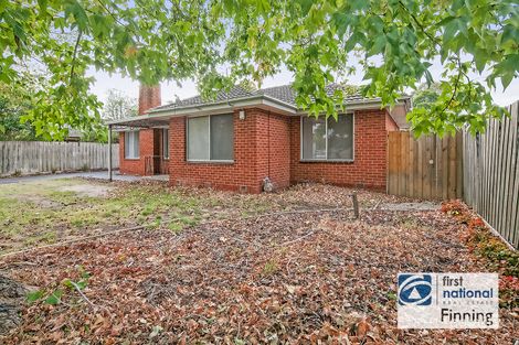 Property photo of 9 Campbell Parade Cranbourne VIC 3977
