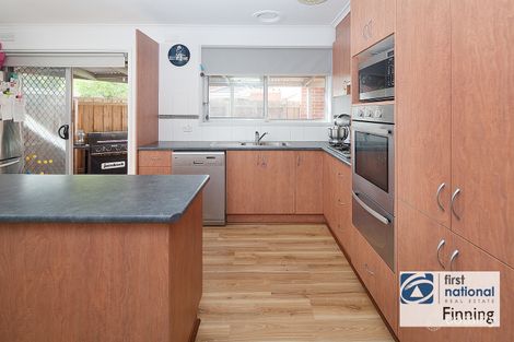 Property photo of 9 Campbell Parade Cranbourne VIC 3977