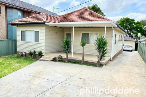 Property photo of 10 Wenke Crescent Yagoona NSW 2199