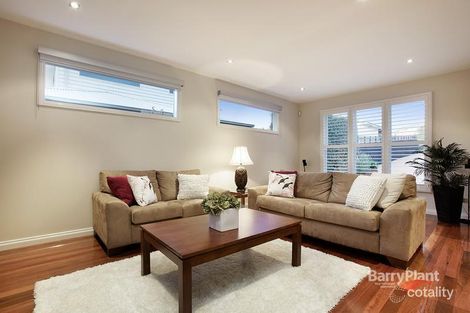 Property photo of 2/18 Zander Avenue Nunawading VIC 3131