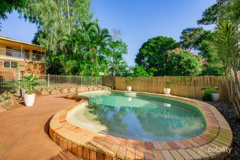 Property photo of 3 Vincent Street West Gladstone QLD 4680
