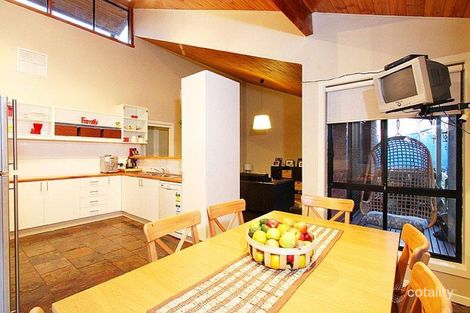 Property photo of 4 Nandina Court Mill Park VIC 3082