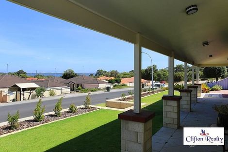 Property photo of 14 Wakefield Crescent Australind WA 6233