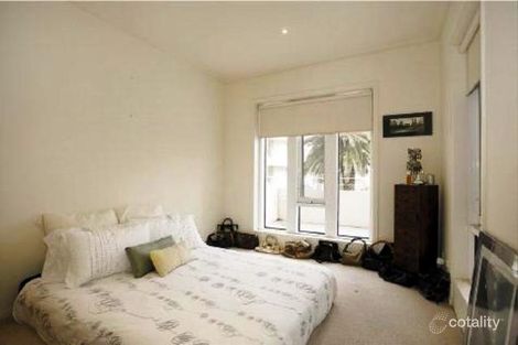 Property photo of 8/4 Seisman Place Port Melbourne VIC 3207