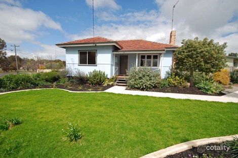 153 Clayton Rd, Narrogin, WA 6312