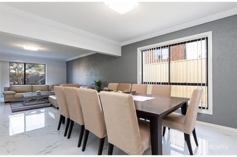 Property photo of 14 Ormiston Avenue West Hoxton NSW 2171