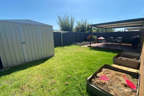 Property photo of 95 Isabella Way Tarneit VIC 3029