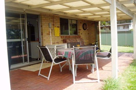 66 Ridgeway Ave, Southport, QLD 4215