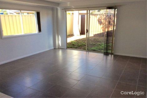 Property photo of 44 Shadlow Crescent St Clair NSW 2759