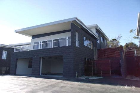 Property photo of 680 Oceana Drive Tranmere TAS 7018