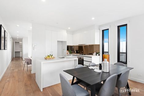 Property photo of 202/121 Barkers Road Kew VIC 3101
