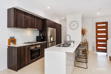 Property photo of 61/24 Bonogin Road Mudgeeraba QLD 4213