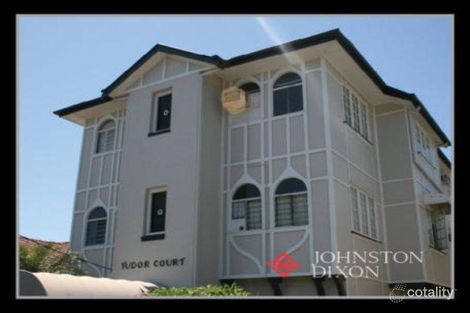 Property photo of 2/71 Merthyr Road New Farm QLD 4005