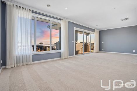 Property photo of 33 Memory Crescent Wyndham Vale VIC 3024