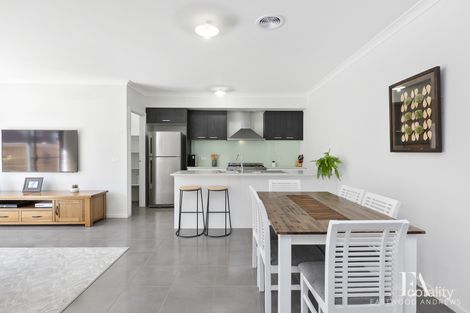 Property photo of 1 Winterfell Road Charlemont VIC 3217
