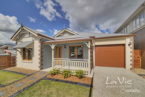 Property photo of 14 Sunset Place Springfield Lakes QLD 4300