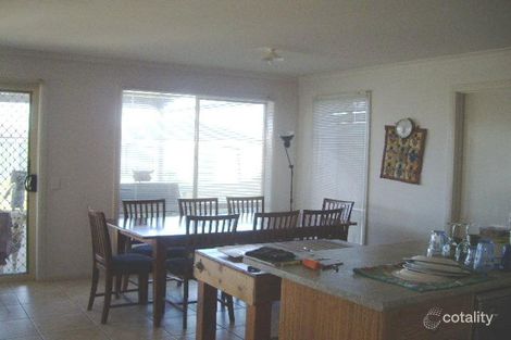 Property photo of 4 Yeovil Court Echuca VIC 3564