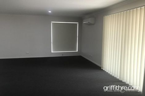 Property photo of 19 Zirilli Avenue Griffith NSW 2680