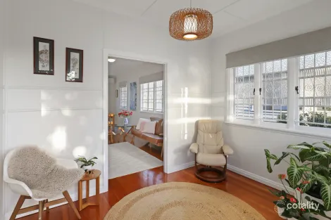 Property photo of 23 Barker Street Wavell Heights QLD 4012