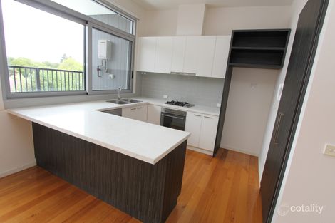Property photo of 11/26-28 Emo Road Malvern East VIC 3145