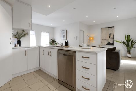 Property photo of 3/2 Whinnerah Avenue Aldinga Beach SA 5173
