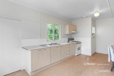 Property photo of 35 Steele Street Holland Park QLD 4121