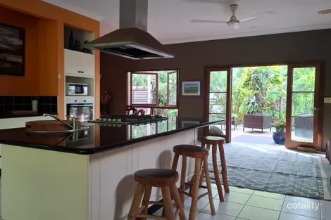 Property photo of 14-16 Pelizzari Close Redlynch QLD 4870